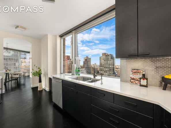 150 Columbus Avenue 22A, New York NY 10023