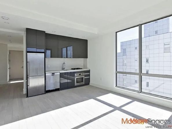 44-15 Purves Street 5D, Queens NY 11101