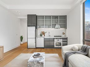 44-15 Purves Street 5D, Queens NY 11101