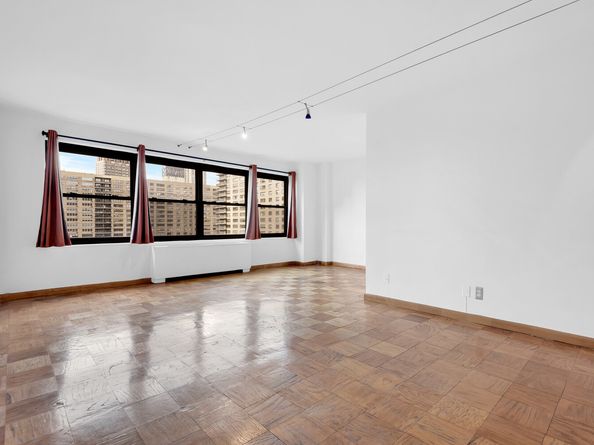160 West End Avenue 19L, New York NY 10023
