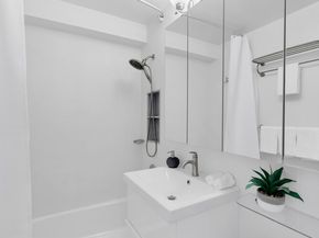 345 East 73rd Street 6C, New York NY 10021