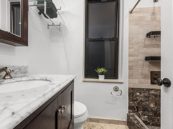 433 West 24th Street 3D, New York NY 10011