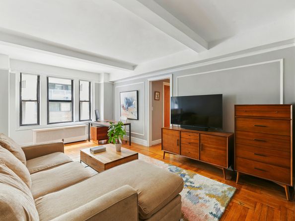 127 West 96th Street 3H, New York NY 10025