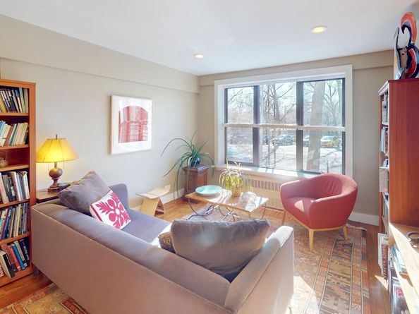 2244 Bronx Park E 1B, Bronx NY 10467