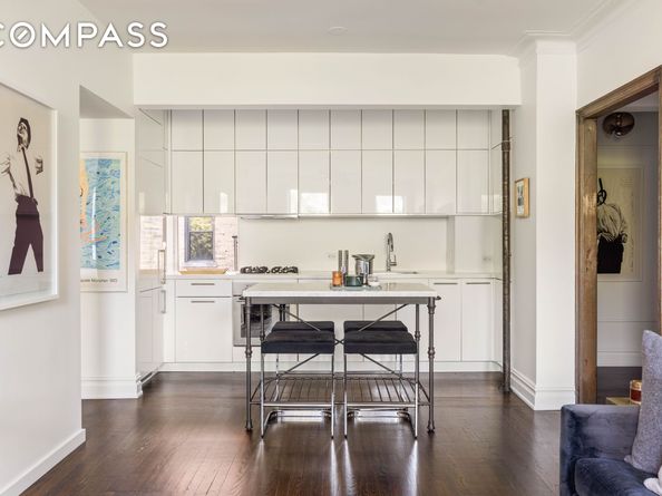 253 West 16th Street 5C, New York NY 10011