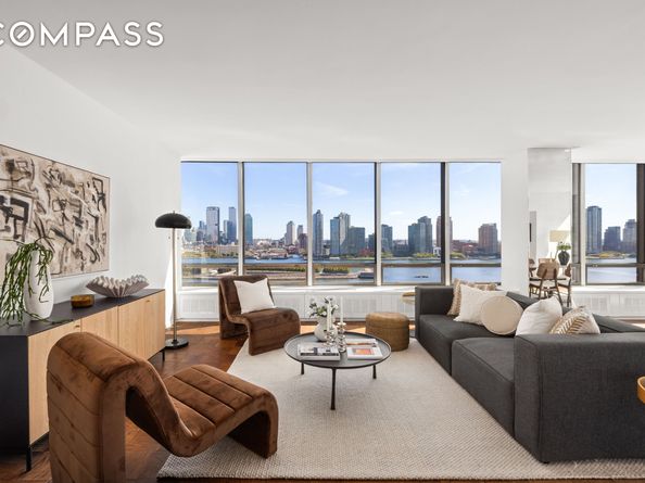 870 United Nations Plaza 14F, New York NY 10017