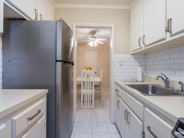 3060 Ocean Avenue 2L, Brooklyn NY 11235