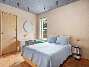 527 Hudson Street 3/4, New York NY 10014