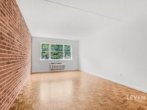 122 Prospect Park SW 3, Brooklyn NY 11218