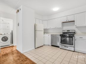 122 Prospect Park SW 3, Brooklyn NY 11218