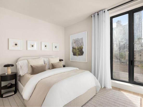 499 9th Avenue 7DN, New York NY 10018