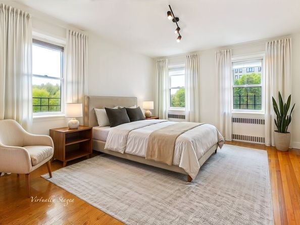 570 Ocean Parkway 4E, Brooklyn NY 11218