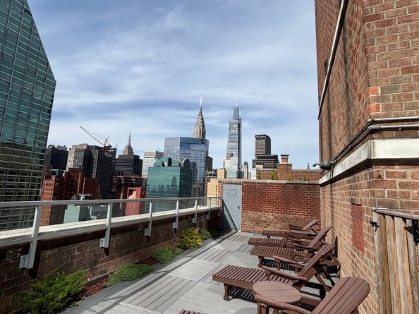 333 East 45th Street 16A, New York NY 10017