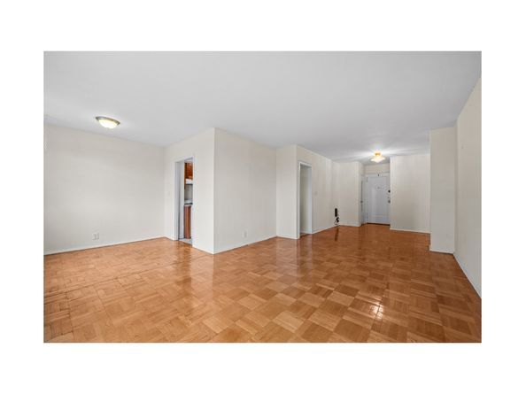 735 Kappock Street 7B, Bronx NY 10463