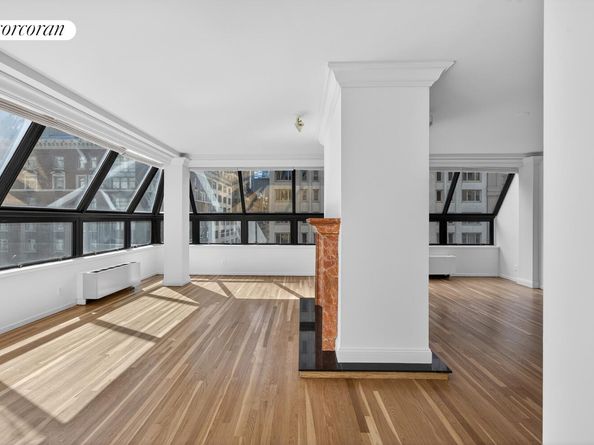 57 West 58th Street PHB, New York NY 10019