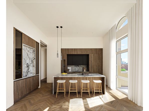 350 East 18th Street PH, New York NY 10003