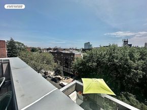 59 Hawthorne Street 2D, Brooklyn NY 11225