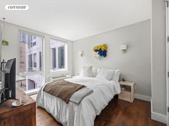 59 Hawthorne Street 2D, Brooklyn NY 11225