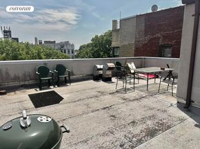 59 Hawthorne Street 2D, Brooklyn NY 11225