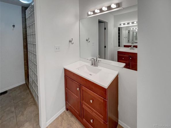 10490 W Jewell Avenue C, Lakewood CO 80232