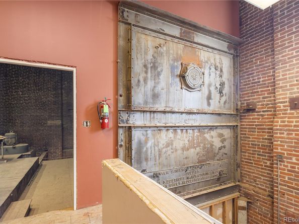 800 W 8th Avenue 204, Denver CO 80204