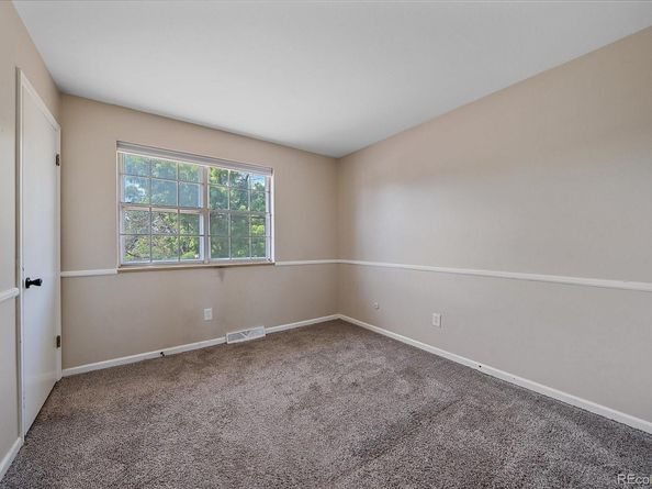 1923 S Newark Way, Aurora CO 80014