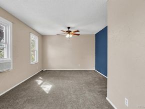 1024 S Mobile Street, Aurora CO 80017
