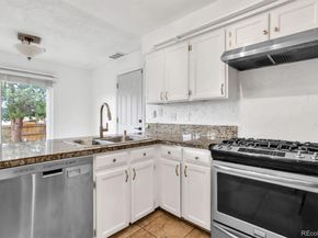 1024 S Mobile Street, Aurora CO 80017