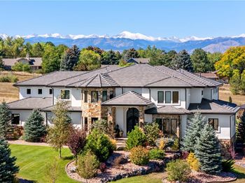 6771 Niwot Hills Drive