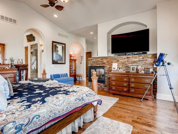 6963 S Espana Way, Centennial CO 80016