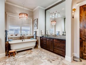 6963 S Espana Way, Centennial CO 80016