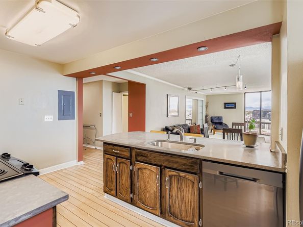 1625 Larimer Street 2707, Denver CO 80202