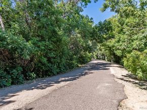 705 S Alton Way 6B, Denver CO 80247