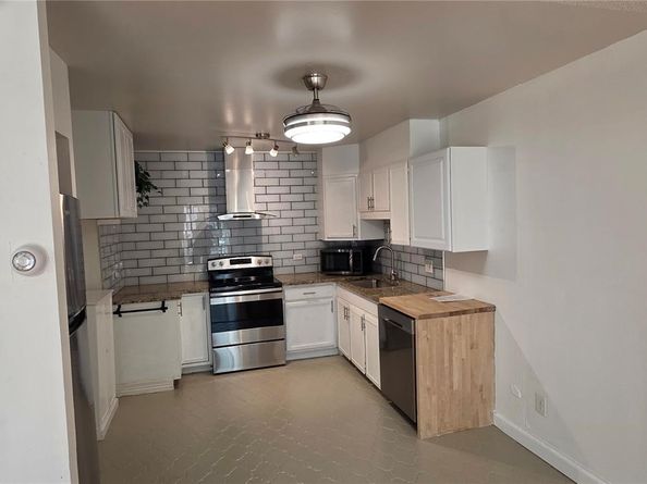 705 S Alton Way 6B, Denver CO 80247