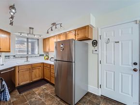 2275 S Kenton Street, Aurora CO 80014
