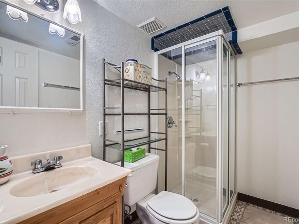 2275 S Kenton Street, Aurora CO 80014