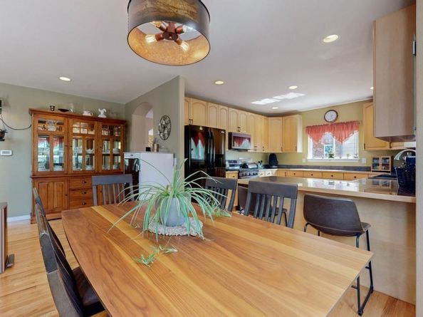 2745 Falcon Drive, Longmont CO 80503