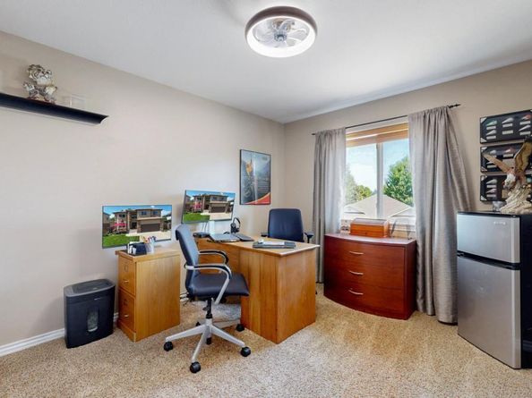 2745 Falcon Drive, Longmont CO 80503
