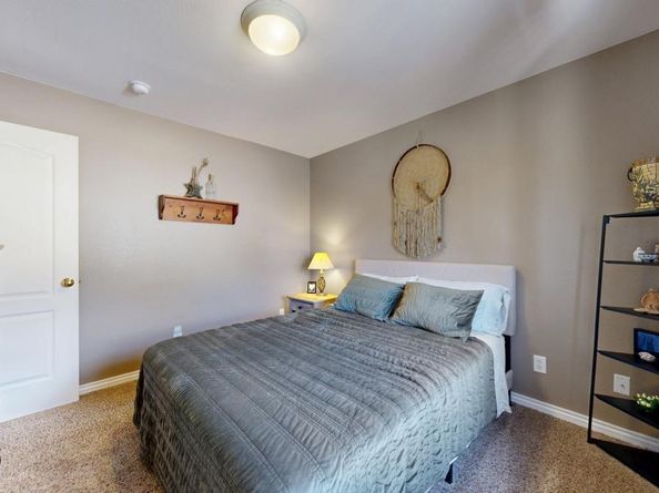 2745 Falcon Drive, Longmont CO 80503
