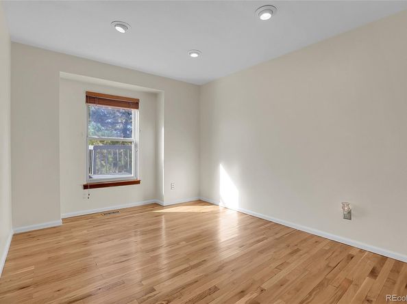 9516 W Nichols Place, Littleton CO 80128