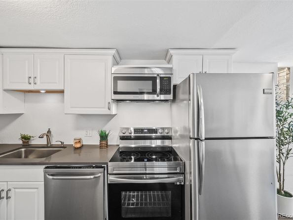 2290 Jasmine Street, Denver CO 80207