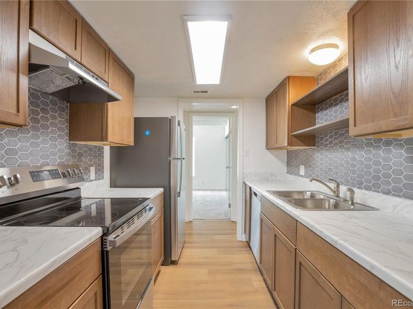 2525 S Dayton Way 1805, Denver CO 80231