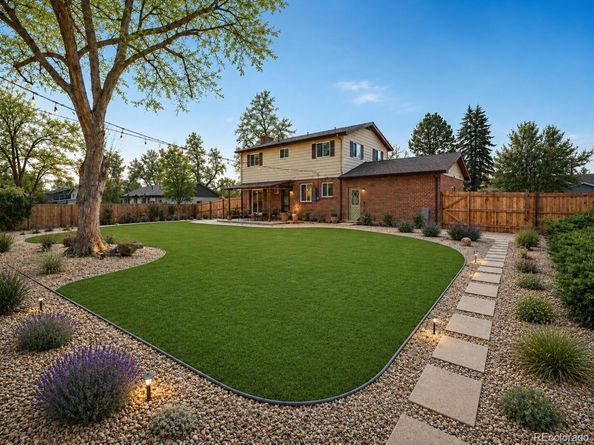 2155 E Noble Place, Centennial CO 80121