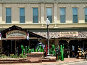 722 Washington Avenue 306, Golden CO 80401