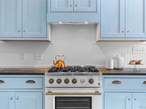 1389 Stuart Street, Denver CO 80204