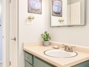 973 S Holland Street, Lakewood CO 80226