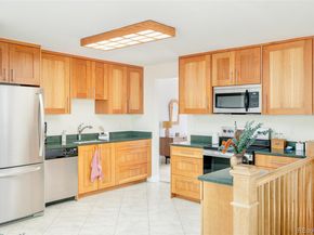 973 S Holland Street, Lakewood CO 80226