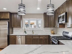 951 S Briarwood Drive, Lakewood CO 80226