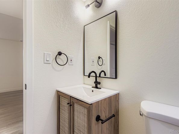 7385 S Elm Court, Centennial CO 80122