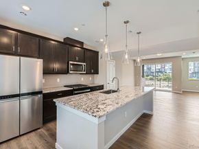 1759 Peak Loop, Broomfield CO 80023